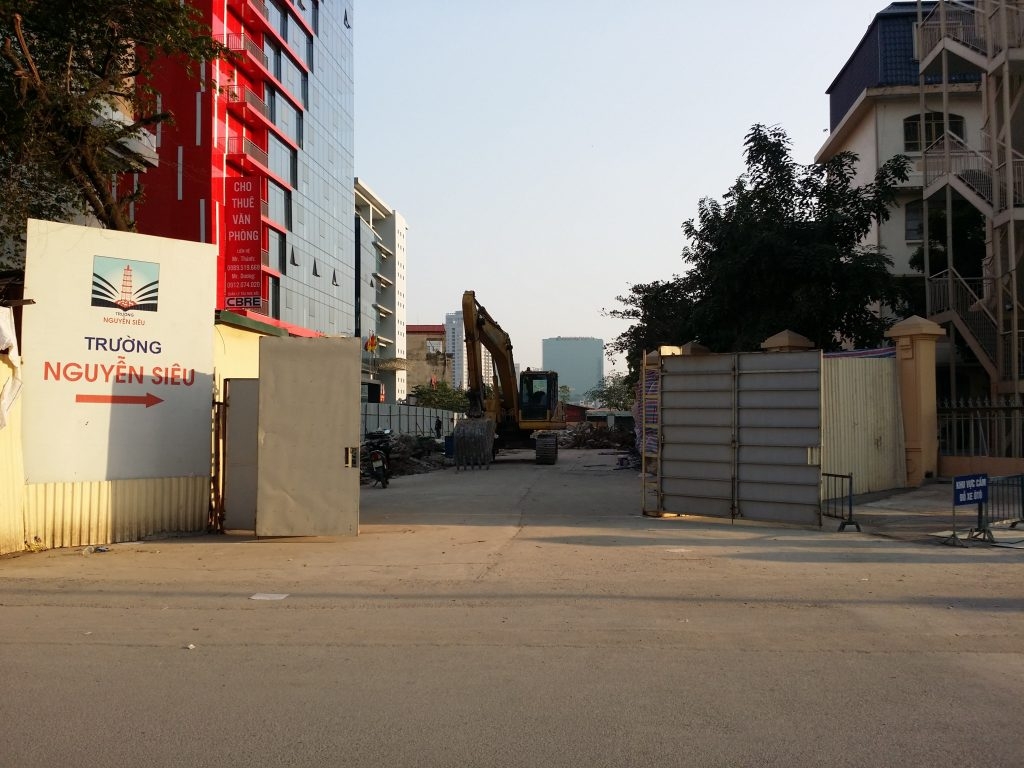 Dự án: xây dựng đoạn đường tiếp giáp trường thcs nguyễn siêu và dự án xây dựng nhà kho vật liệu và sửa chữa điện 24/24