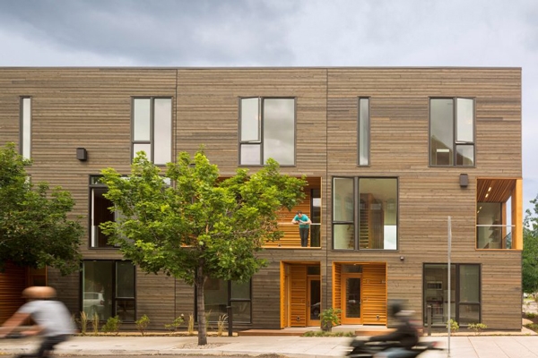 Hacker Architects thiết kế nhà Basecamp ở trung tâm Oregon cho các loại ngoài trời